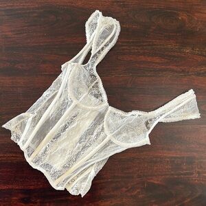 Lioness Lace Women’s Corset